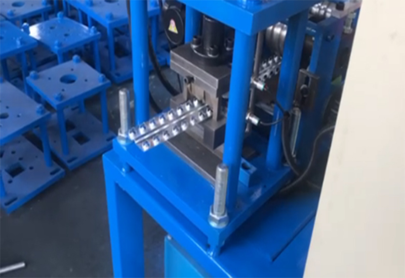 全自動雙孔接板設備