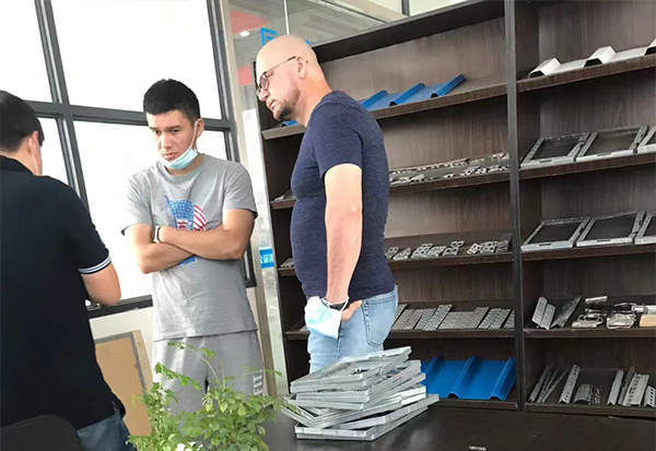 國(guó)外客戶(hù)